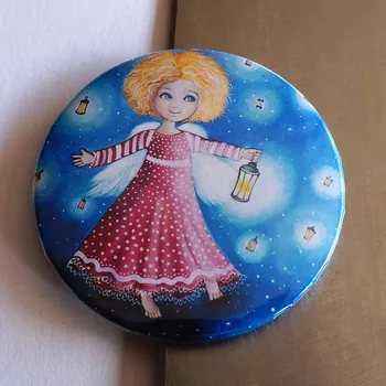 Dekorativní magnet Zuzana Honsová Světluška magnet 56 mm