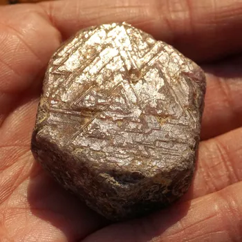 Přírodní kámen Rubín surový (4), , skladem