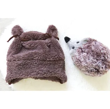 Kojenecká čepice AMÁLKA Chlupatá čepička, čokoládově hnědá Velikost: 80-86