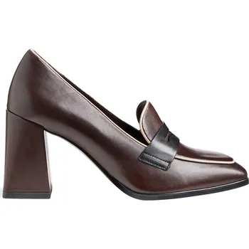 Dámské mokasíny TAMARIS NEWD Dámské kožené hnědé mokasíny 1-24408-43-303-245 Velikost 39