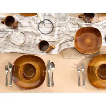 Sada nádobí 16dílná sada nádobí zlatá a hnědá kamenina kaolin ruční výroba s reaktivní glazurou servis pro 4 osoby kuchyně jídelna Beliani