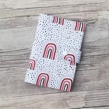 Obal na doklad Obal na očkovací průkaz - Duhy s tečkami