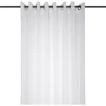 Voálová záclona na francouzské okno…