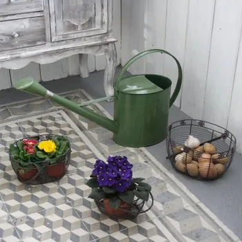 Konev Zahradní konev zelená -NEPATRNÉ poškození