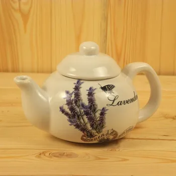 Konvice na čaj Konvička na čaj - uštíplá keramika na nalévací části