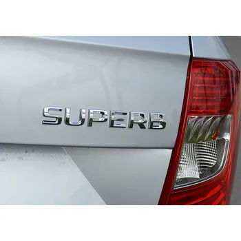 Znak automobilu Škoda Superb II facelift-Zadní nápis SUPERB stříbrný