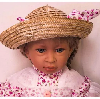 Panenka Realistická panenka Cecilia od firmy Lamagik ze Španělska (španělská panenka - 60 cm)