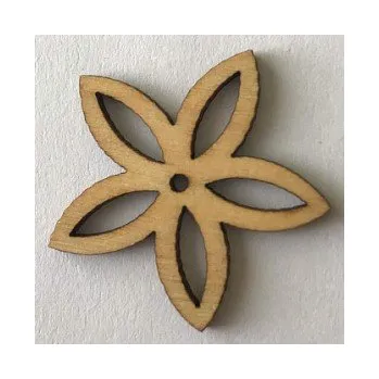 Svatební dekorace Dřevěný výřez květina špičaté listy 30x30mm