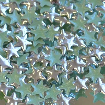 hot-fix kovová HVĚZDA barva STŘÍBRNÁ, velikost 10mm, balení 100 nebo 500ks barva: hot-fix kovový barva 03 stříbrná, velikost: tvar a velikost: hvězda 10mm, prodejní balení: balení 100ks