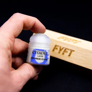 Modelářská barva Citadel Layer: Deepkin Flesh 12ml - barva na figurky miniatury