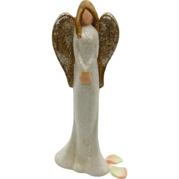 Anděl se zlatými křídly