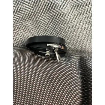 Náhrdelník Náramek černý geometrický se stříbrnými detaily