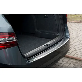 Autodíl Škoda Superb III combi-Kryt zadního nárazníku AVISA
