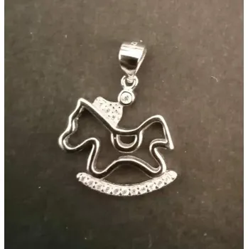 Přívěsek Houpací kůň - stříbrný přívěsek zdobený mikrosettingem