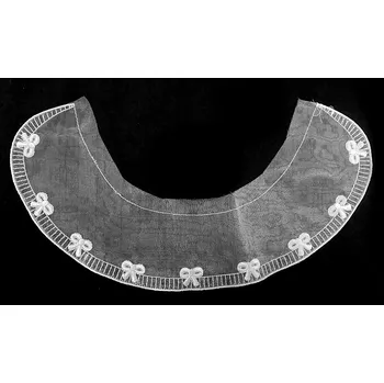 Nášivka N319, Nášivka, bílý límec s mašličkami, 32 x 8 cm, 1ks