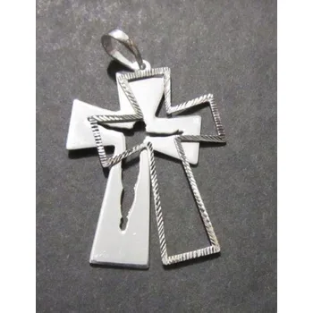 Přívěsek Kříž stříbrný s volným rámečkem - přívěsek