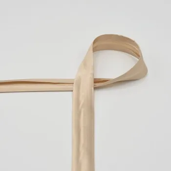 Saténový lemovací proužek, zažehlený, béžový, 20mm