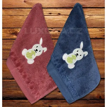 Ručníček s výšivkou Králíček - starorůžová - 30 x 50 cm