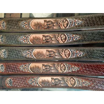 Příslušenství pro sportovní střelbu Řemen na zbraň ručně zdobený divočák