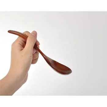 Příbor Špičatá dřevěná lžíce 1