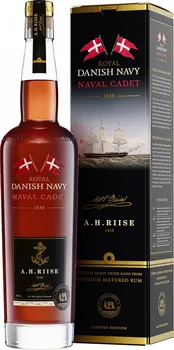 Rum A. H. Riise Royal Danish Navy Naval Cadet 42 % 0,7 l