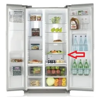Kuchyňský spotřebič Samsung DA97-12797A 4. police skleněná z vrchu v pravé části chladničky pro americkou lednici