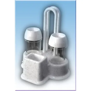 Injeton Slánka s pepřenkou se stojánkem, plast, mix barev