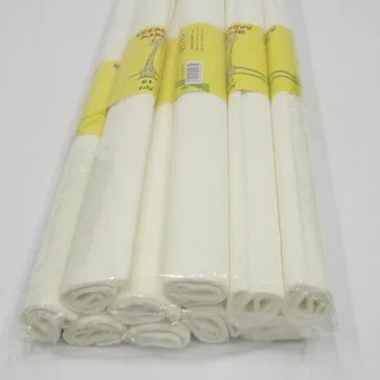 Speciální papír Krepový papír - role / 50 x 200 cm / bílá