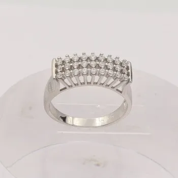 Prsten Stříbrný prsten s kamenem