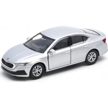 autíčko Welly Škoda Octavia IV silver 1:38