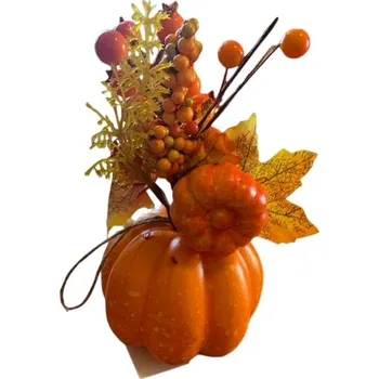 Dekorace Dýně s dýničkou a bobulemi