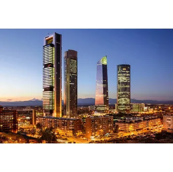 Fototapeta DIMEX | Vliesová fototapeta Mrakodrapy v Madridu MS-5-1230 | 375 x 250 cm| modrá, černá, žlutá, oranžová + Vliesová fototapeta na stěnu DIMEX Mrakodrapy v Madridu MS51230 v rozměru 375 x 250 cm + lepidlo zdarma