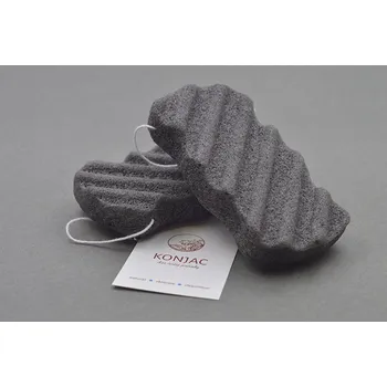Pleťová maska Konjac houbička s aktivním bambusovým uhlím na tělo 1 ks