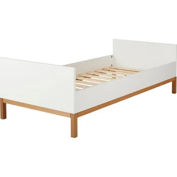 Dětská postel Bílá lakovaná dětská postel Quax Indigo 90 x 200 cm