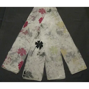 HOME WOHNIDEEN záclona metráž 29416&nbsp;vyska 290 cm&nbsp;80 cerne a bile kvety (11,70 m)