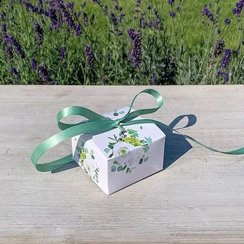 Krabička na výslužku Krabička na cukrovinky hranatá se stuhou - anemonky - 65x65x40 mm - 10 ks