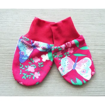 Rukavice AMÁLKA Bavlněné rukavičky motýlci v.50-80 Velikost: 68-80