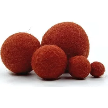 MMboutique Plstěná kulička vel.M 049-Rust