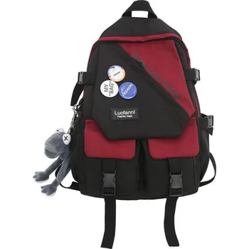 Sportovní batoh Barevný batoh s asymetrickou klopou Barva: Červená, Velikost: Bez přívěsku