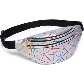 Ledvinka Ledvinka s geometrickým vzorem Barva: Stříbrná