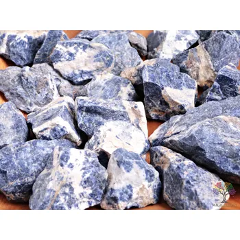 Magieprirody.cz Sodalit surový kámen 5 - 15 cm Namíbie #582 Množství: 1ks