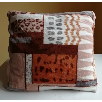 Dekorativní polštářek Apex® model MICRODREAM Povláček na polštářek Apex Mikroplyš Flanel – Záplaty - set Polštářek s výplní + Povláček