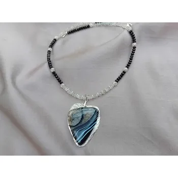 Přívěsek Náhrdelník turmalín, měsíční kámen stříbrný přívěsek s achátem