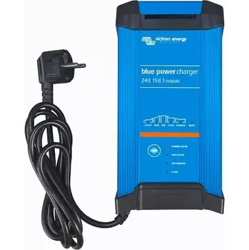Nabíječka autobaterie BlueSmart 12V/30A (1) IP22 (Chytrá nabíječka baterií BlueSmart 12V/30A (1) IP22)
