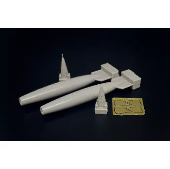 Plastikový model Brengun 1/48 USN 150 gal Douglas Fuel Tank (2 pcs.)