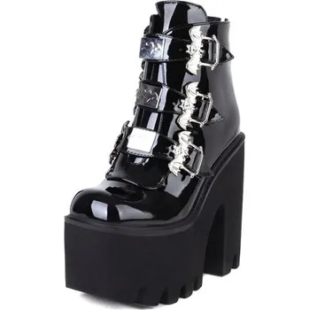 Dámské kozačky Stylové traktorky na vysokém podpatku s řemínky GoodDayGirl Velikost: 42, Barva (Varianta): Lakovaná kůže