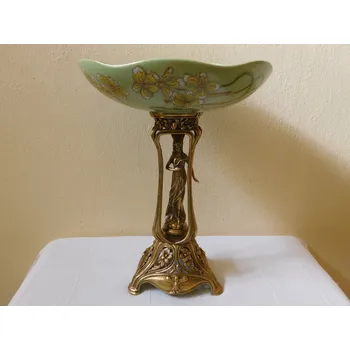 SECESNÍ PORCELÁNOVÝ FIGURÁLNÍ NÁSTOLEC