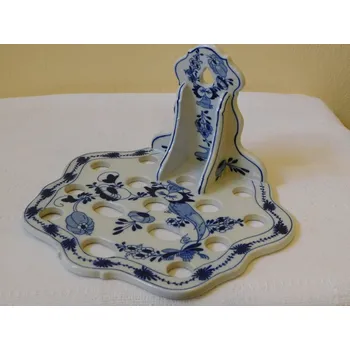 NÁSTĚNNÁ PORCELÁNOVÁ KONZOLE - CIBULÁK