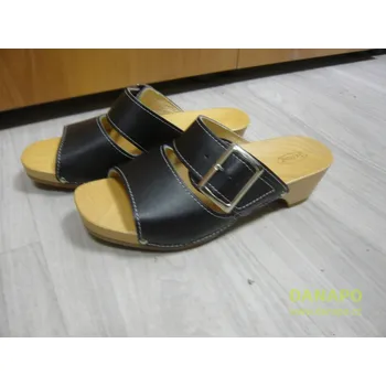 Dámské sandále Dámské dřeváky pantofle Scholl England 36 černé Velikost: 36