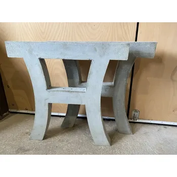 Zahradní lavice Surové odlitky - nohy k betonovému stolu Pekárek